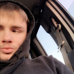 Meet your Posher, Samuel